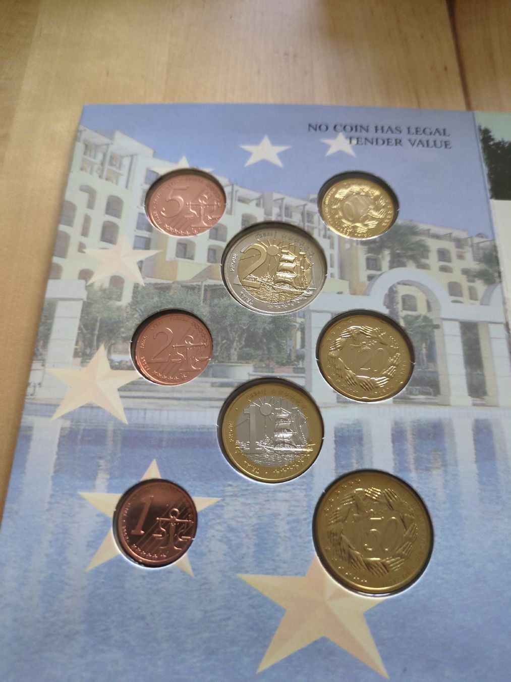 Tutti le monete: Malte 2004 - Collection de 8 pièces prototypes Euro – Usato da Genève venduto da ims1 3