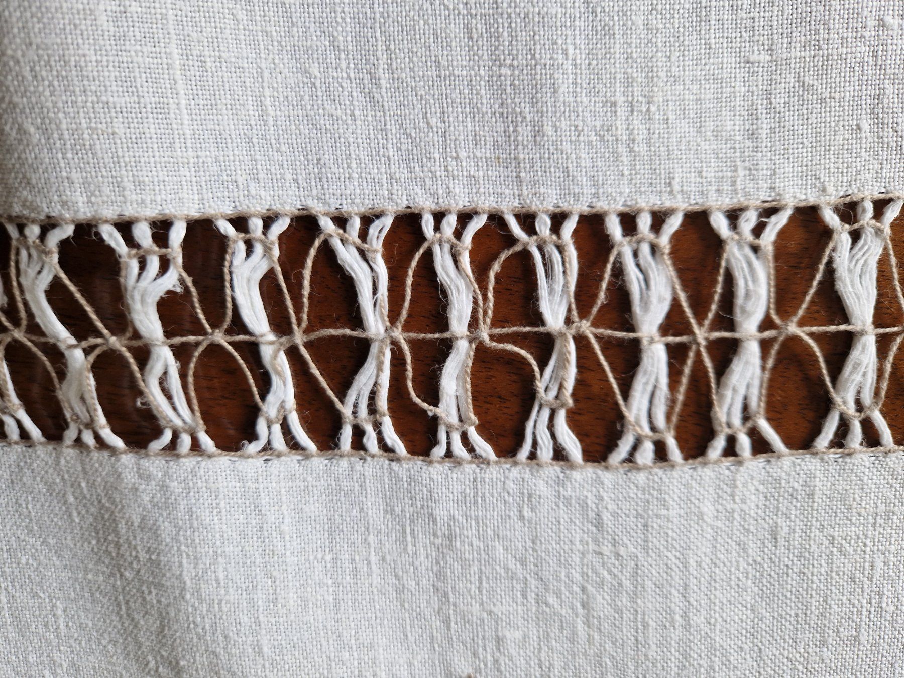 Altra biancheria da tavola: Kleine Tischdecke , Handarbeit – Nuovo (secondo la descrizione) da Bern venduto da Antikbatik 9