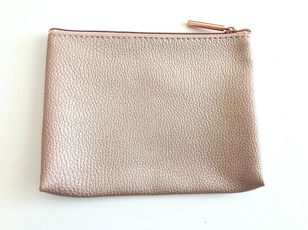 Kosmetikkoffer: Kosmetiktasche, Kosmetikbeutel, Necessaires – Gebraucht aus Zürich von nad_7gzh 3
