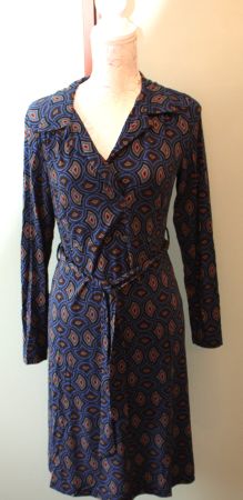 Kleid von *LA LAMOUR* (AK)