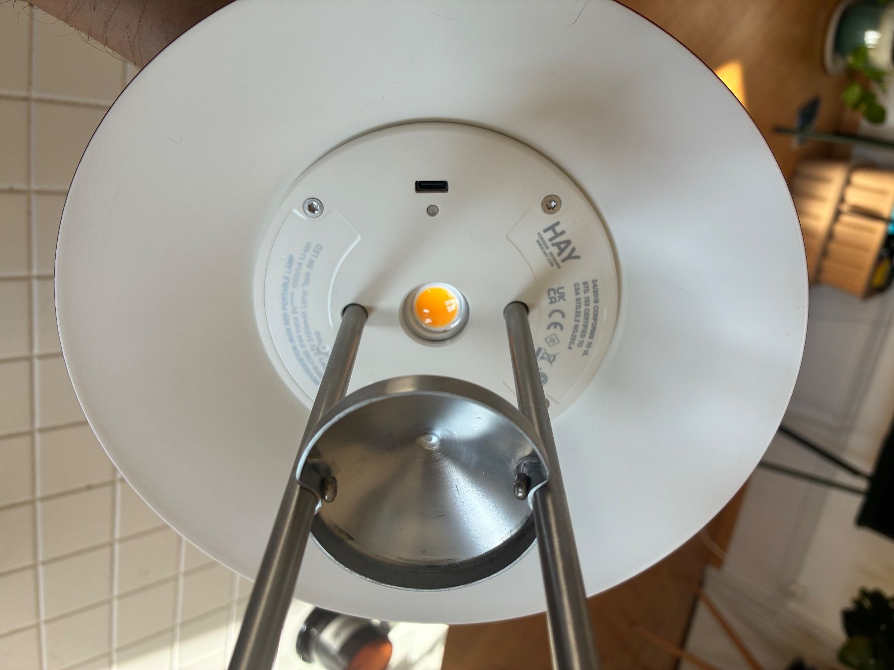 Hay Lampes: Hay Tischleuchte PORTABLE – D'occasion à Fribourg par waves55 4