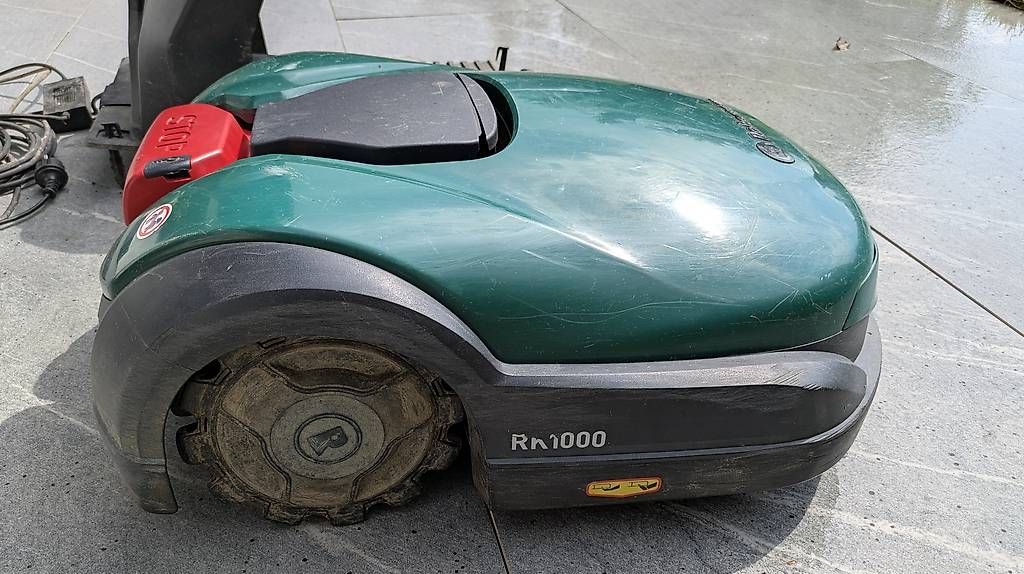 Robomow Rasenmäher: Tondeuse robot à vendre  Robomow RK1000 – Gebraucht aus Gryon von alextbates
