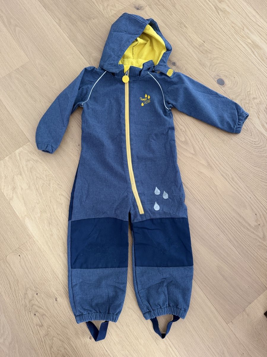 Strampler: Matsch-Overall Tchibo Gr. 86-92 – Gebraucht aus Rain von Heike5284