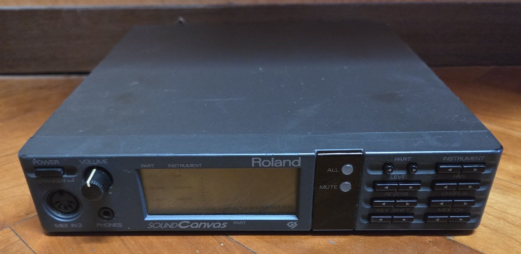 Roland Musikinstrumente: Roland Sound Canvas SC-55 MKII – Gebraucht aus Lausanne von Patrice77
