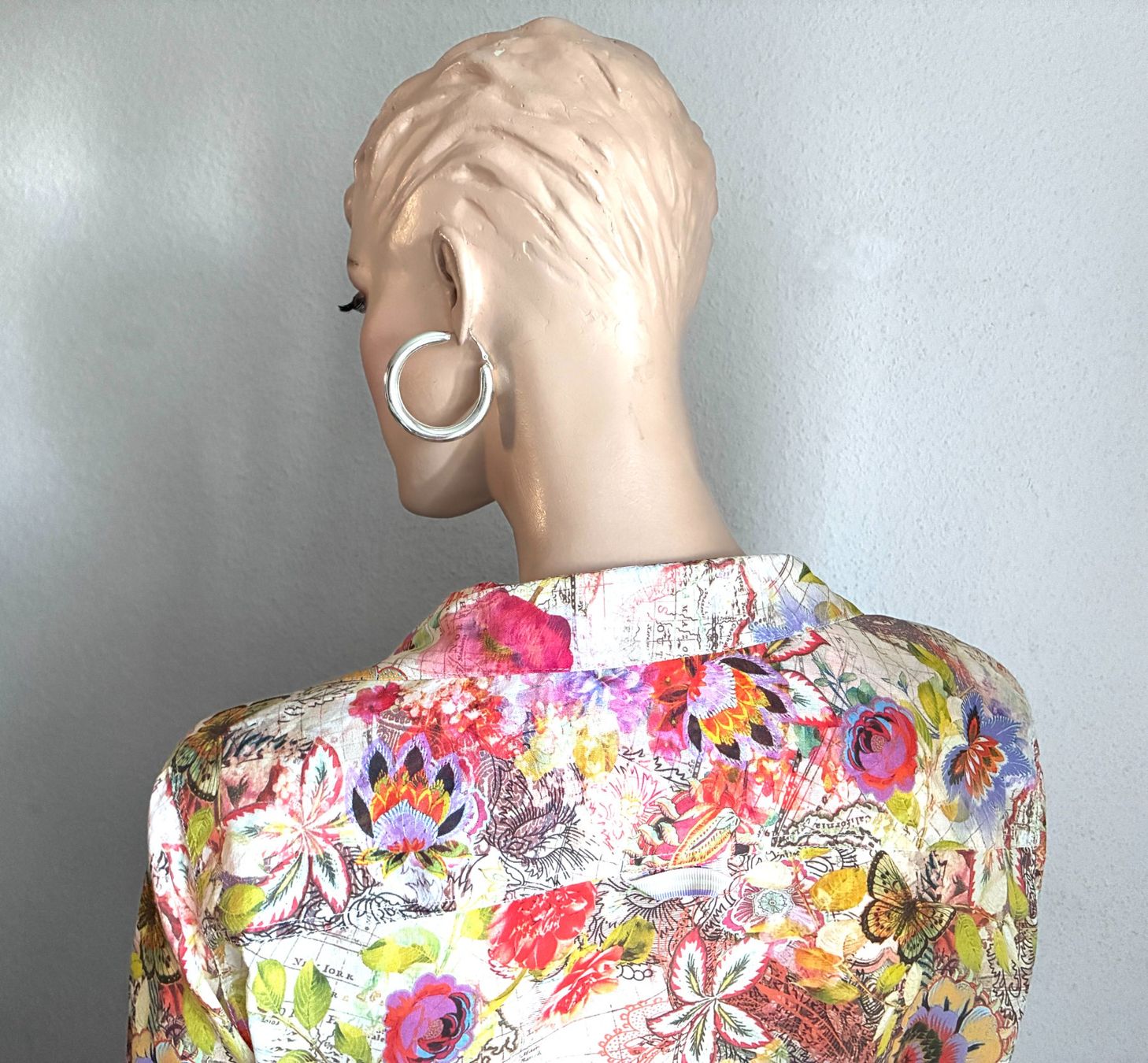 Emily van den Bergh Camicette: EMILY VAN DEN BERGH Bluse farbiger Print – Usato da Kloten venduto da Nephty 5