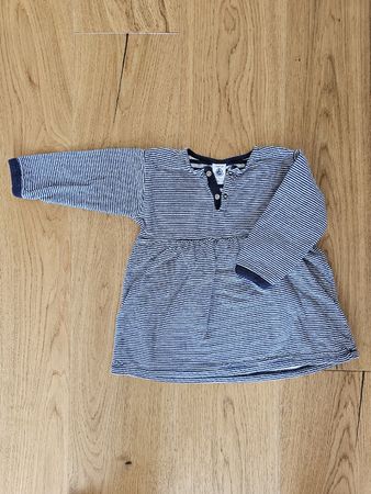 Kleid