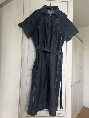 Jeanskleid mit Gürtel, Grösse M