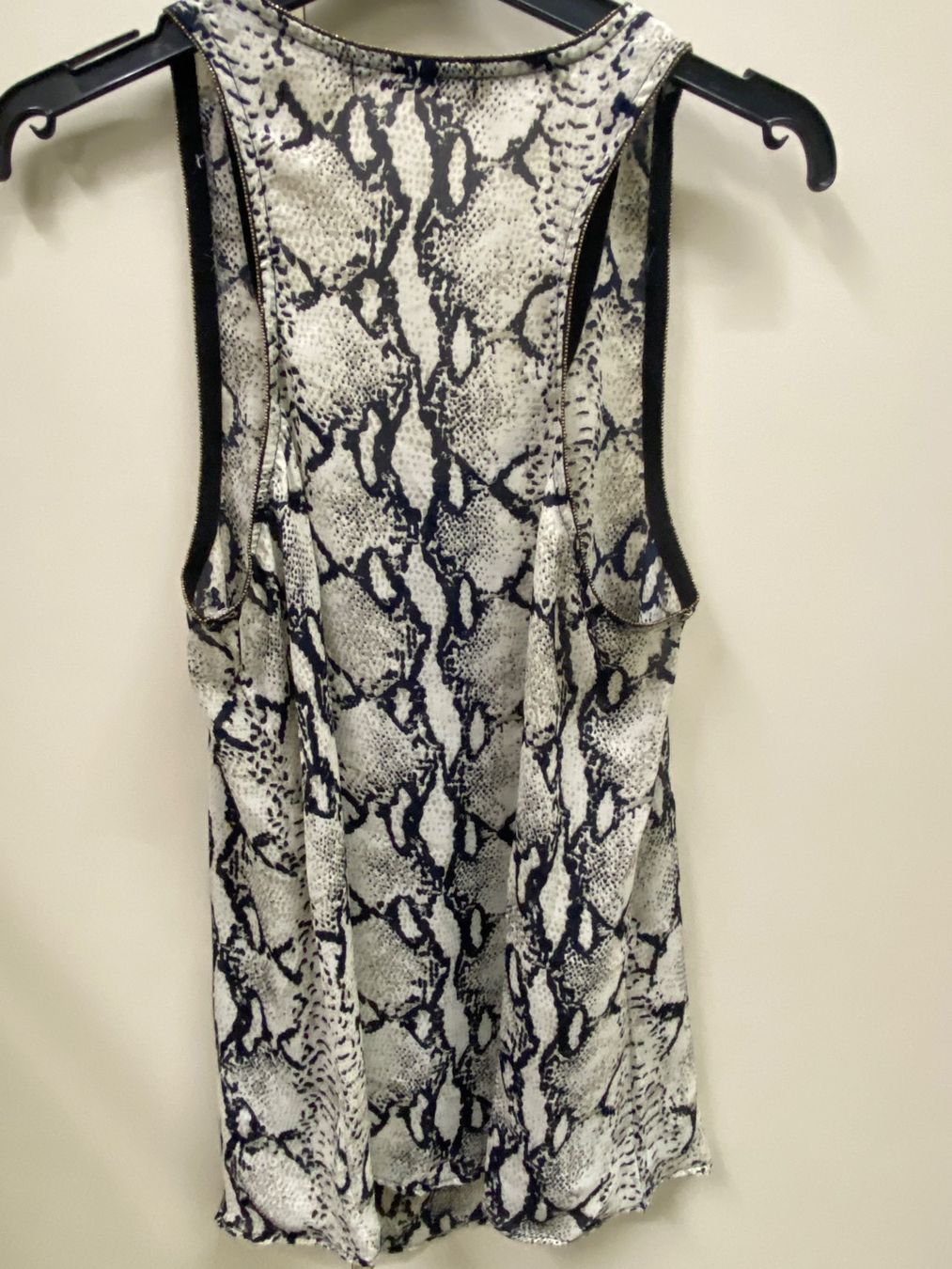 Tops: Top – Neu (gemäss Beschreibung) aus Zürich von beg_nlp8 1