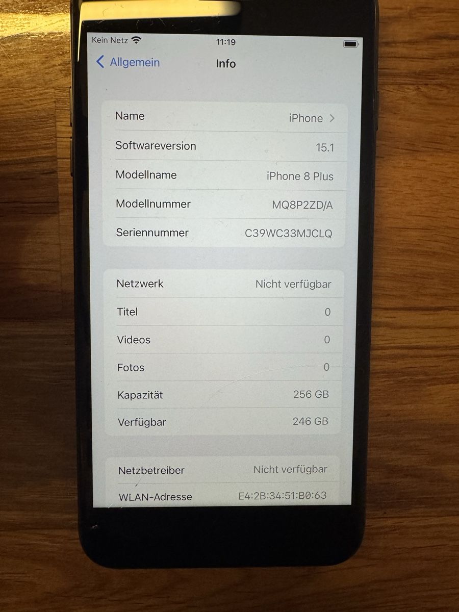 Apple Telefoni cellulari / Smartphones: iPhone 8 Plus 256GB Schwarz mit Schutzhülle – Usato da Mettmenstetten venduto da kewinzki01031989 1