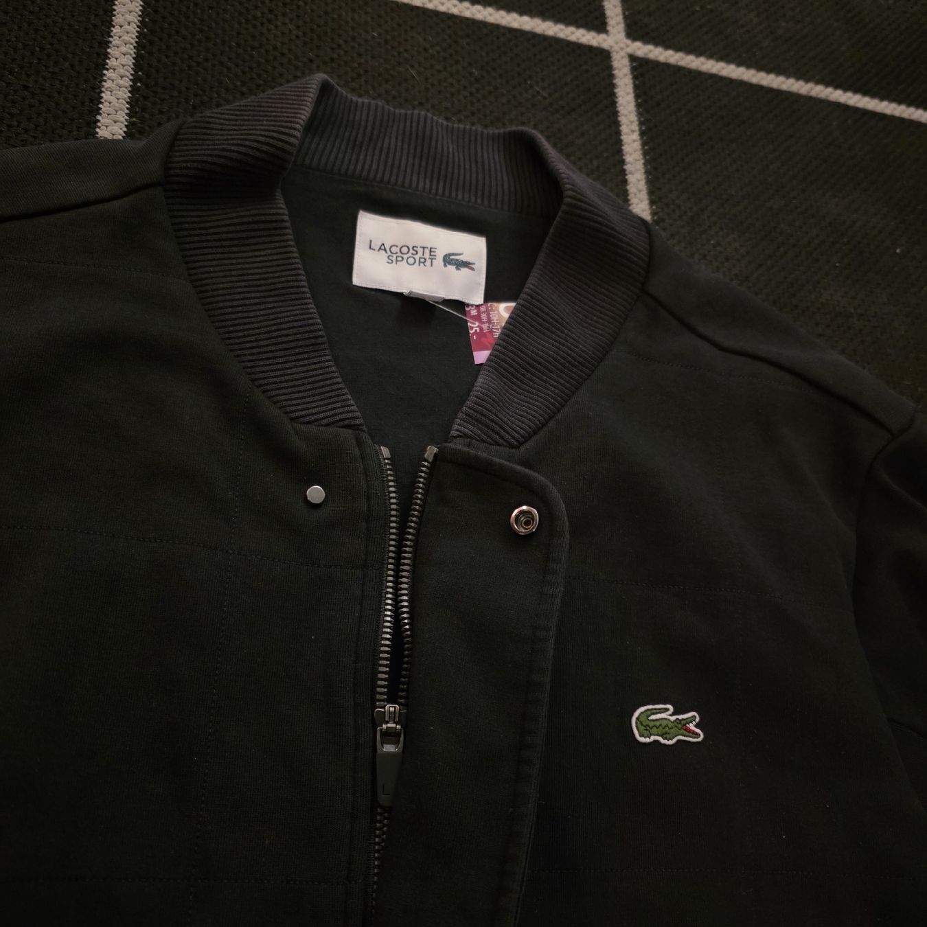 Lacoste Jacken: Lacoste Sport Black Bomber Jacket Size L Clean Minimal – Gebraucht aus Etoy von Vinylafrime 1