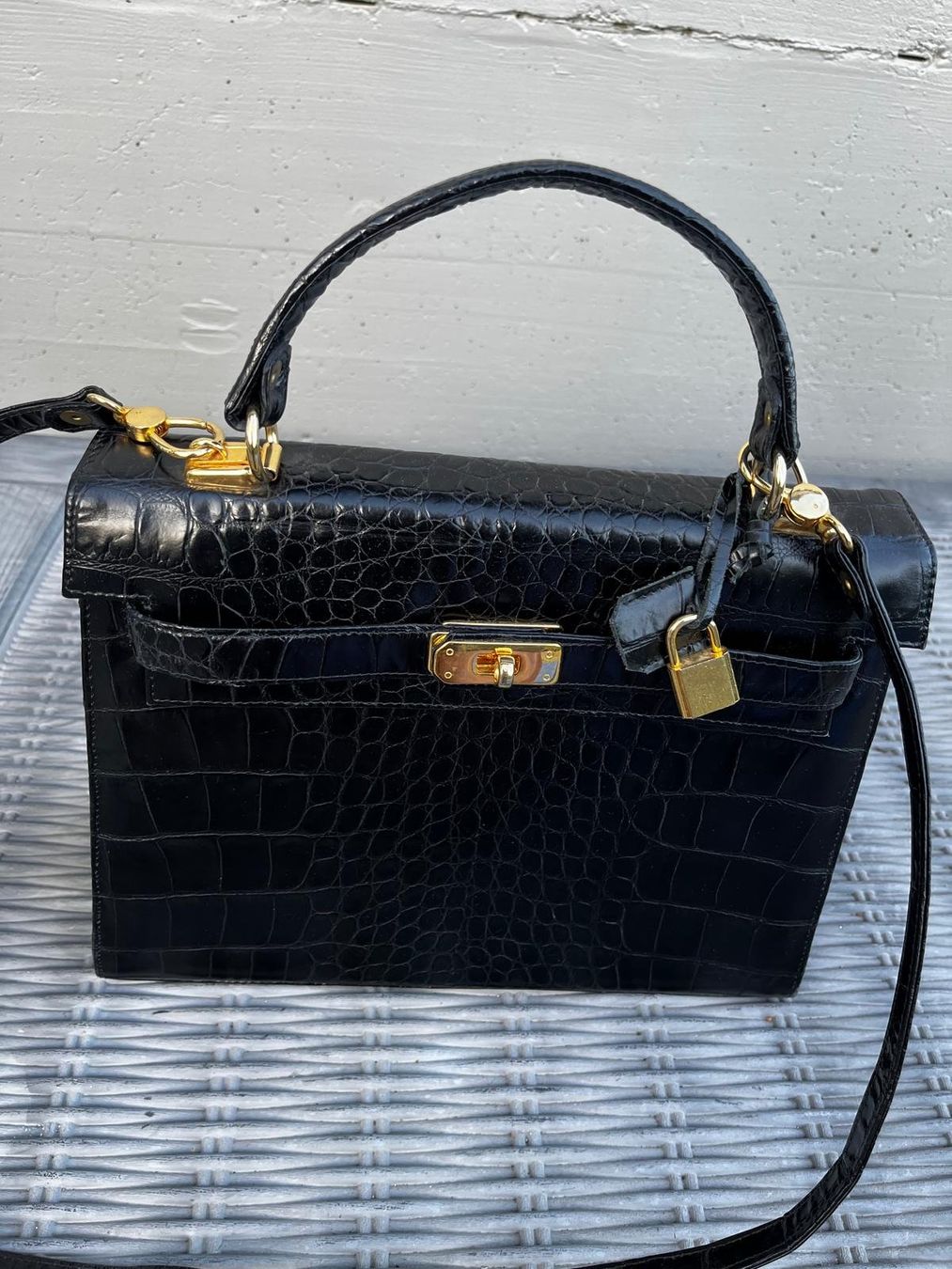 Borse da donna: Schwarze Handtasche – Usato da Lostorf venduto da Mugi_82 1