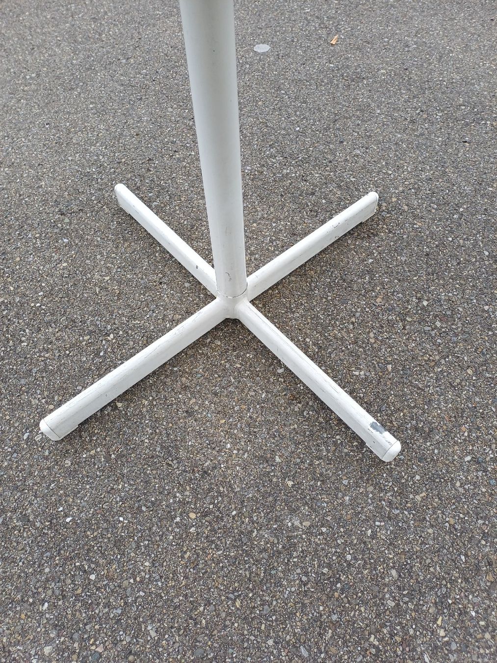 Tavoli: Schaffner Gartentisch, Pixolit 70x70cm – Usato da Niederuzwil venduto da wolkenlos80 2