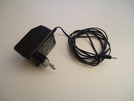 Netzteil Trafo 7.0V DC 300mA