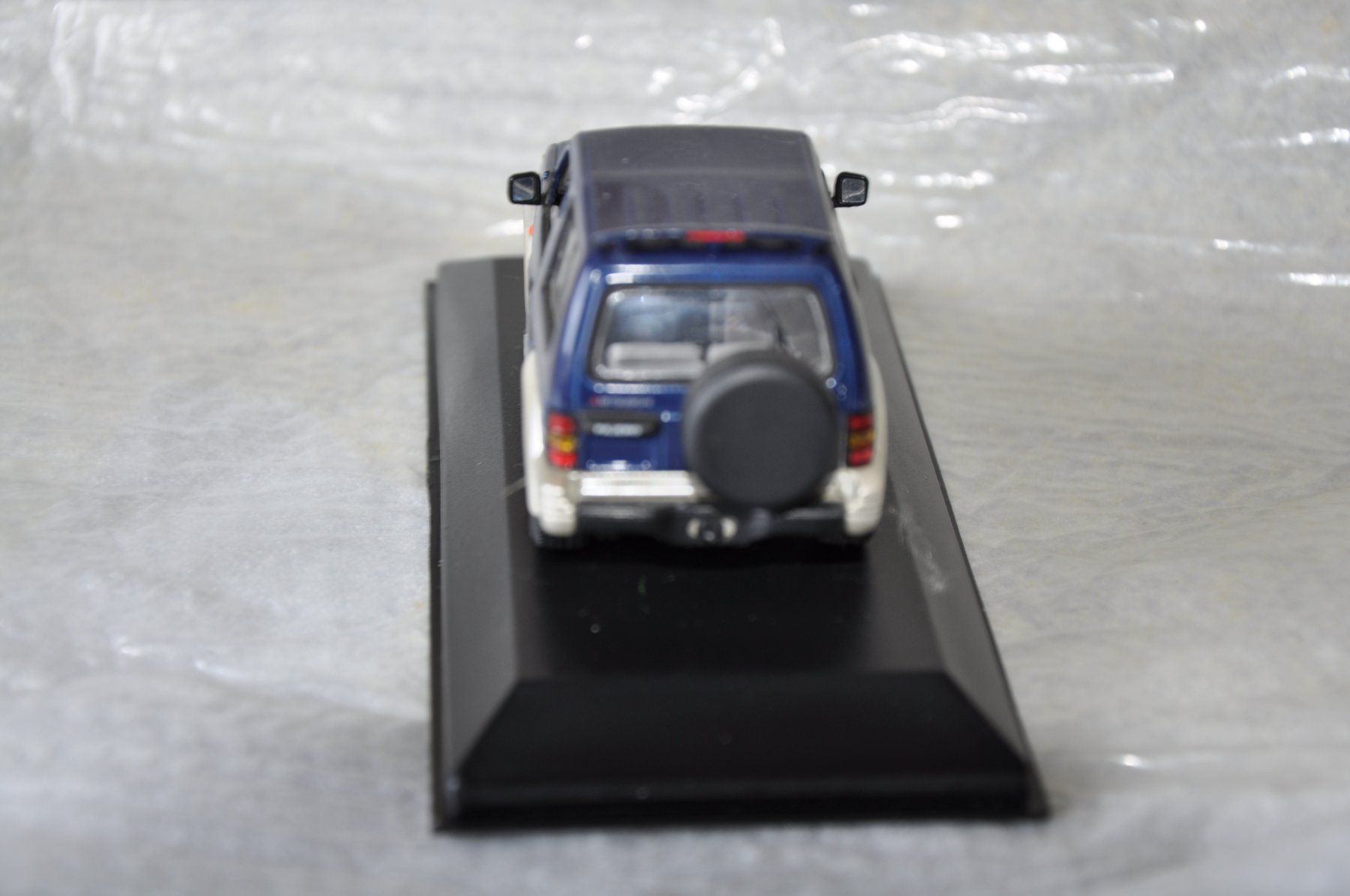 Minichamps Modellautos: Mitsubishi Pajero SWB – Neu und originalverpackt aus Ebnat-Kappel von Aallerlei 3
