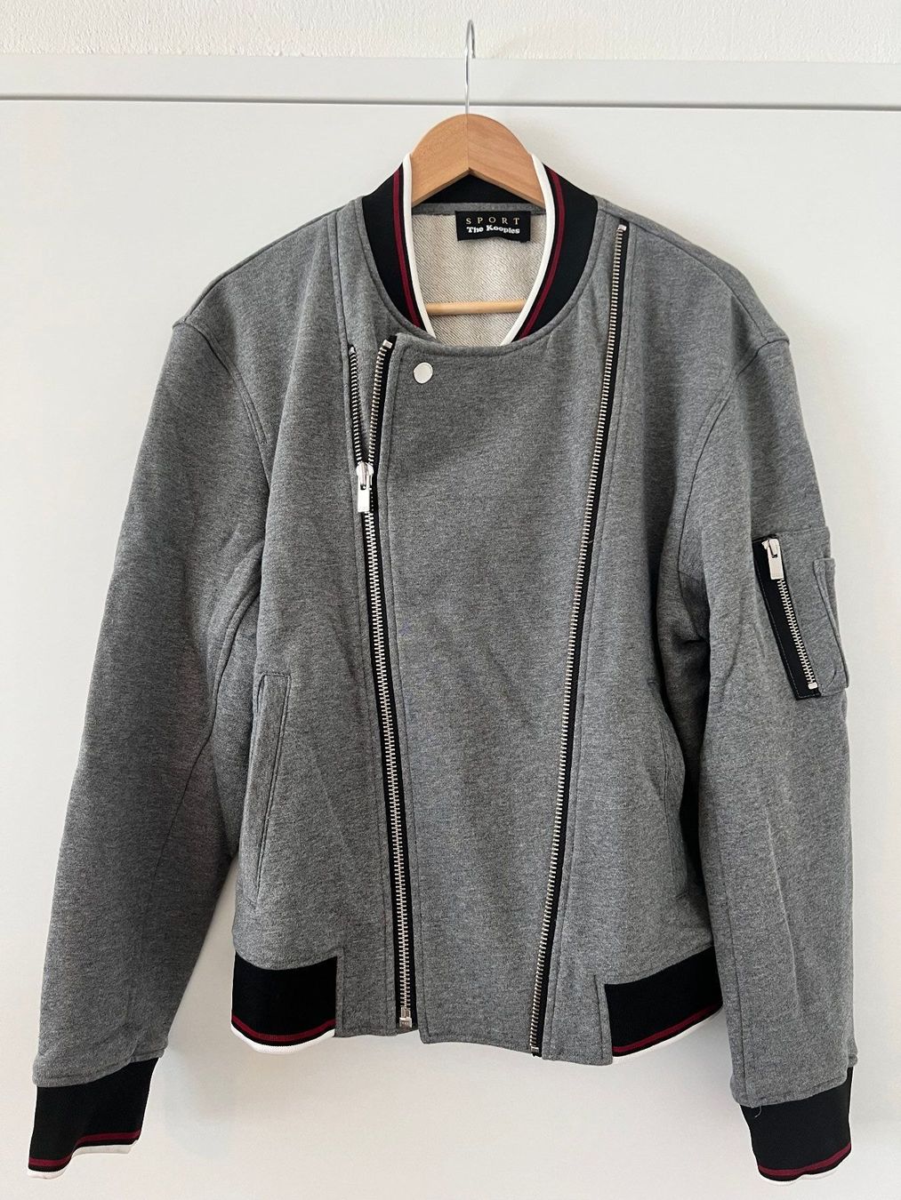 Kooples Maglioni & Felpe: The Kooples Hoodie, Grau, – Usato da Wilen b. Wollerau venduto da ccgold