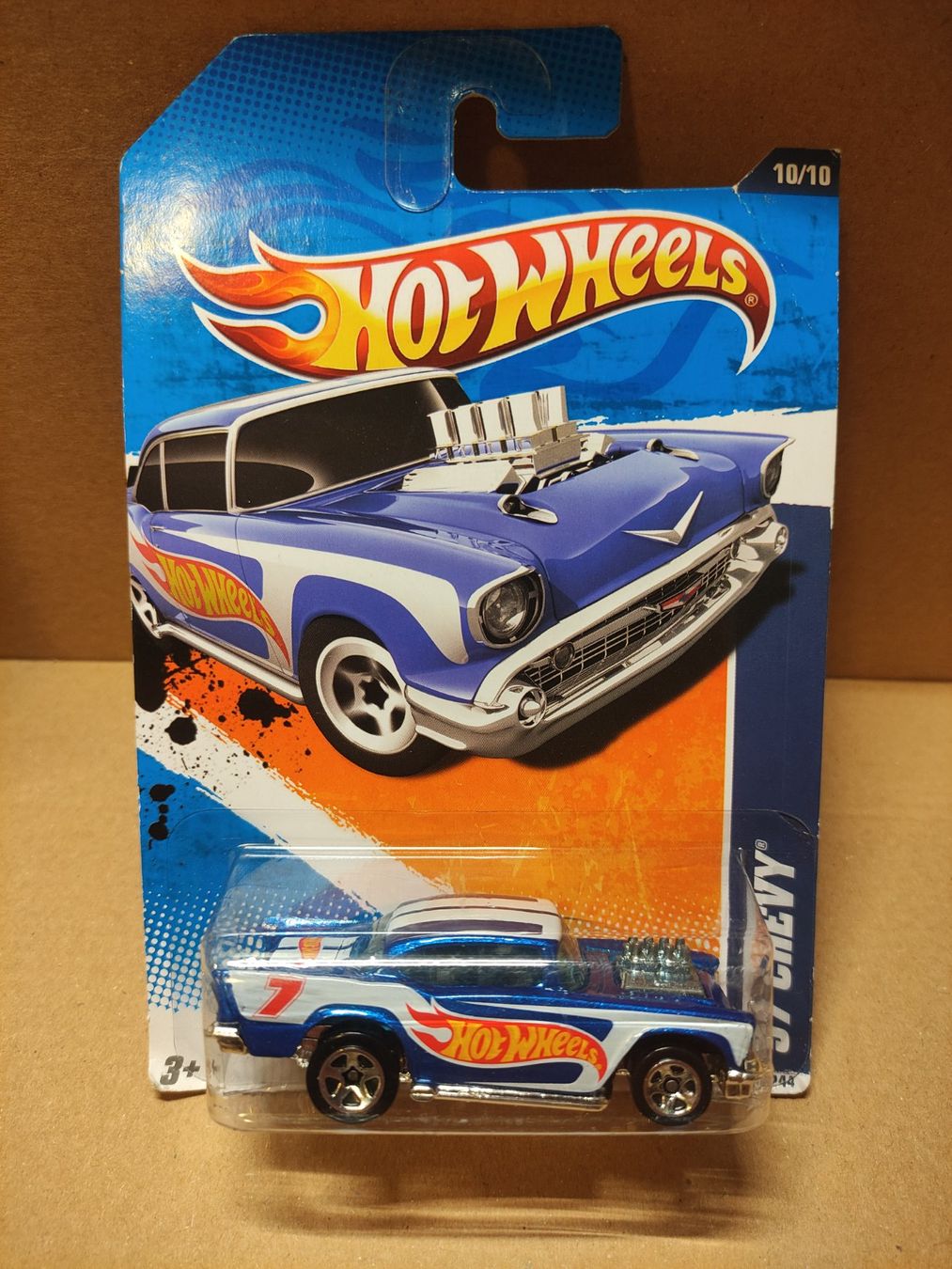 Hot Wheels Modellini d'auto: Hot Wheels '57 Chevy - 2011 – Nuovo (secondo la descrizione) da Basel venduto da hotwheeler70