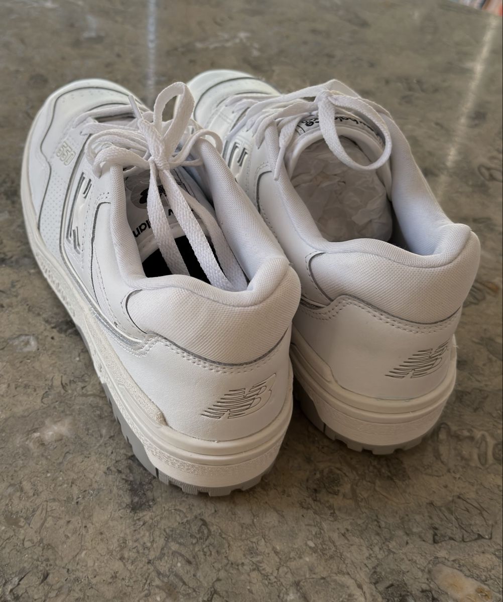 New Balance Scarpe da uomo: New Balance 550 white – Nuovo e nell'imballaggio originale da Lichtensteig venduto da ram_pw67 1