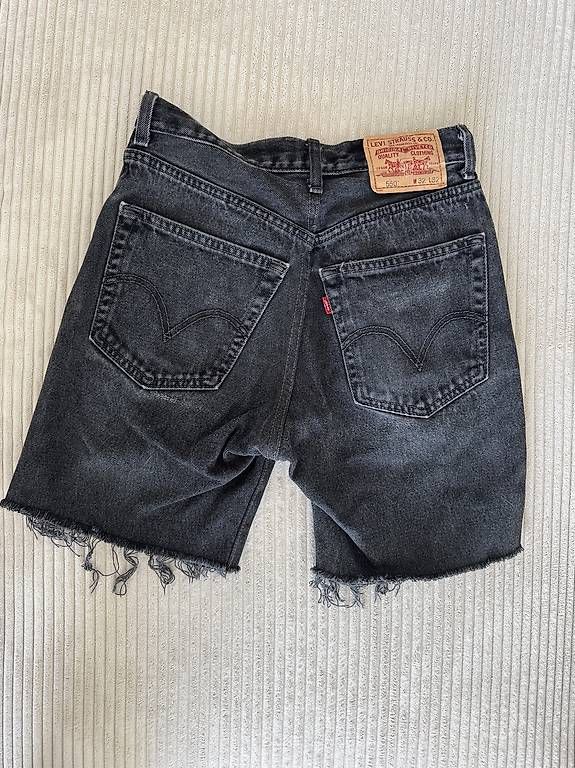 Levi's Jeans: Levi's Shorts, Gr 28 – Usato da Thun venduto da DascheLii 1