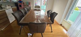 Ecksofa, Sessel, Salon- und Esstisch