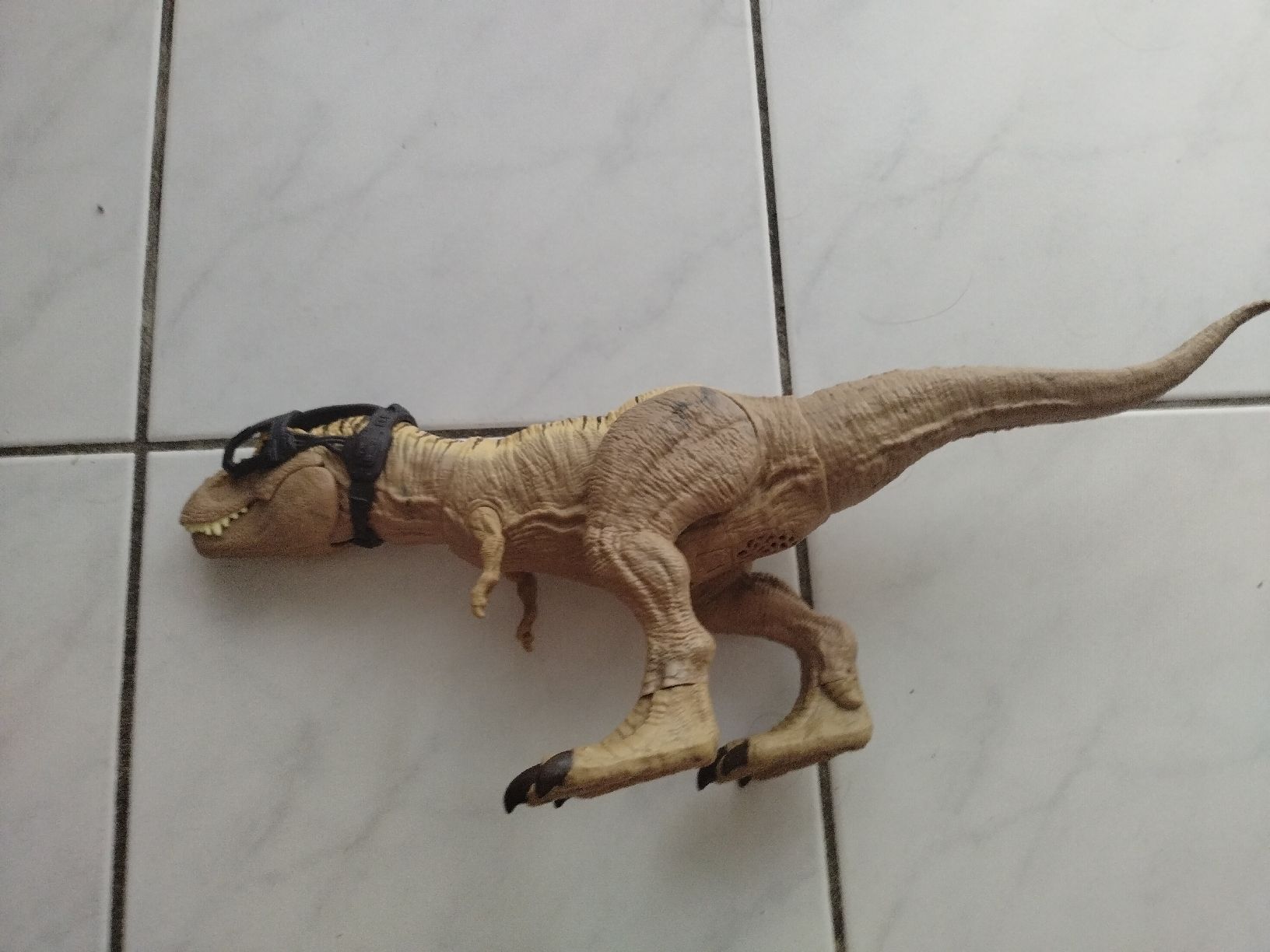 Spielzeuge: T-Rex Mattel bianco – Gebraucht aus Arbedo von vin_g95r