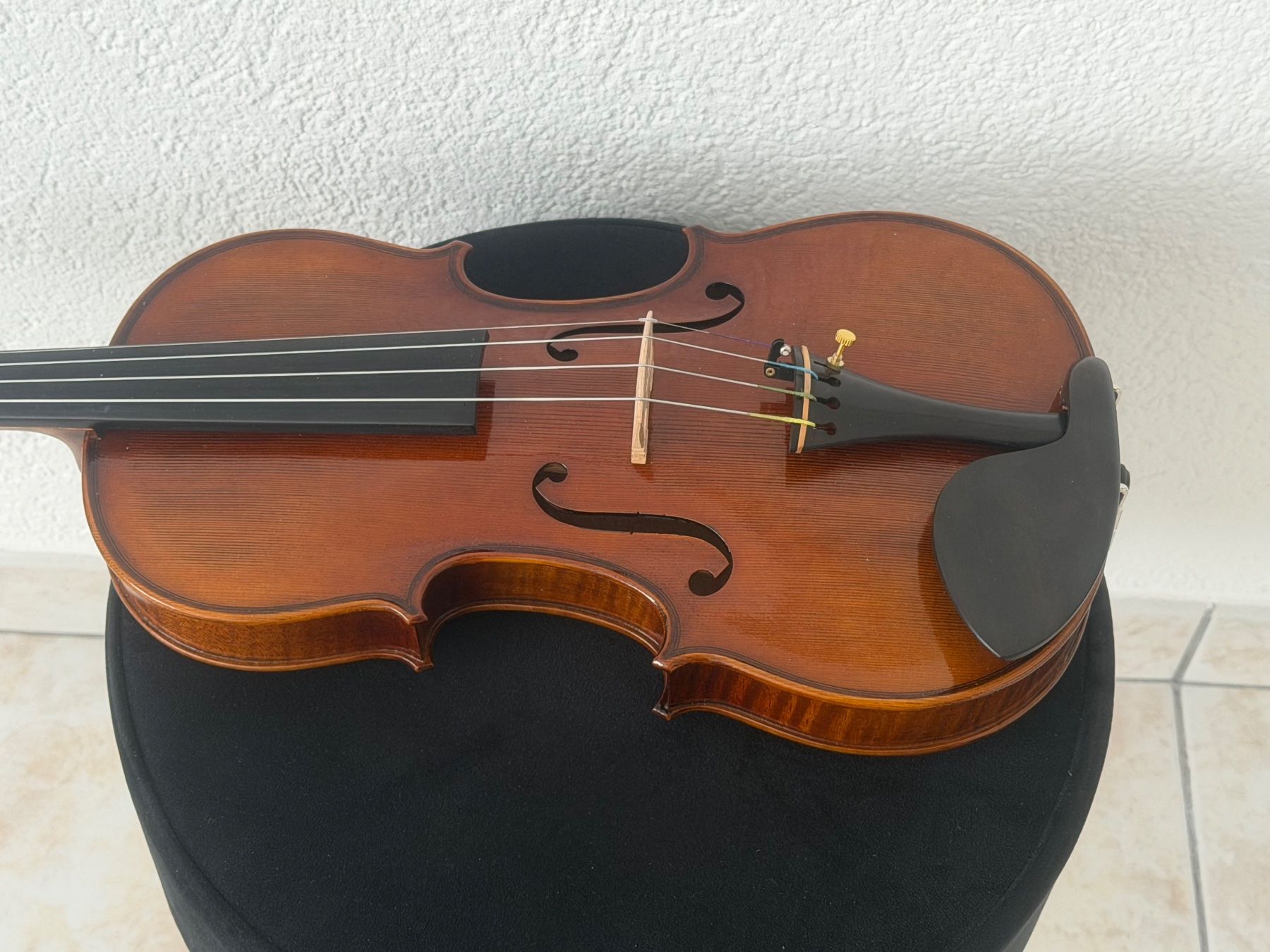 Musikinstrumente: Violon 4/4 – Gebraucht aus Bassecourt von DiM7775