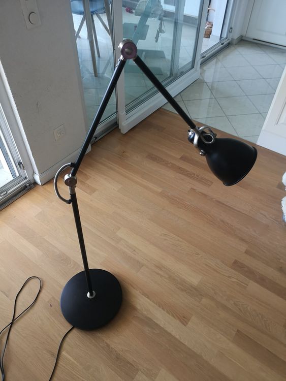 Stehlampe IKEA industrial schwarz verstellbar / neigbar Kaufen auf