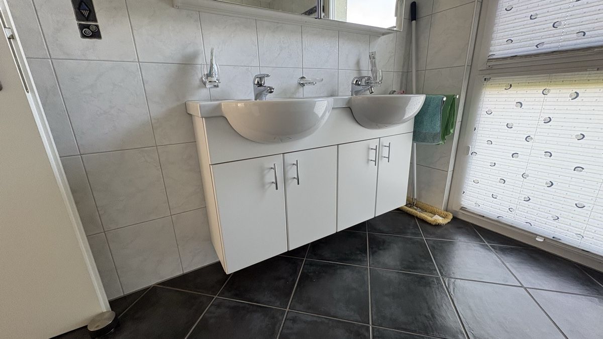 Spülbecken & Waschbecken: Doppellavabo zu verkaufen – Gebraucht aus Henggart von Denver