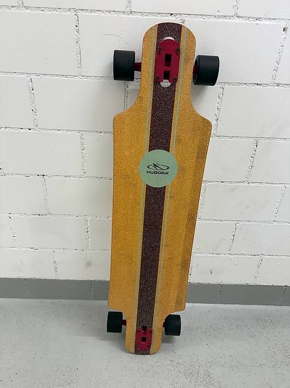 Skateboards: Hudora Longboard – Gebraucht aus Pfäffikon ZH von eggisun