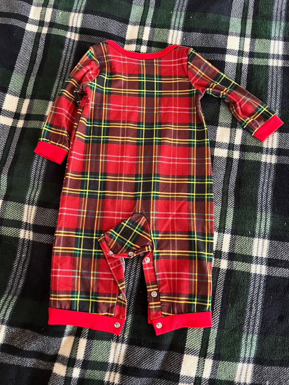 Pyjamas: Tartan-Pyjama, Größe 62 – D'occasion à Umiken par deb_57xk 2