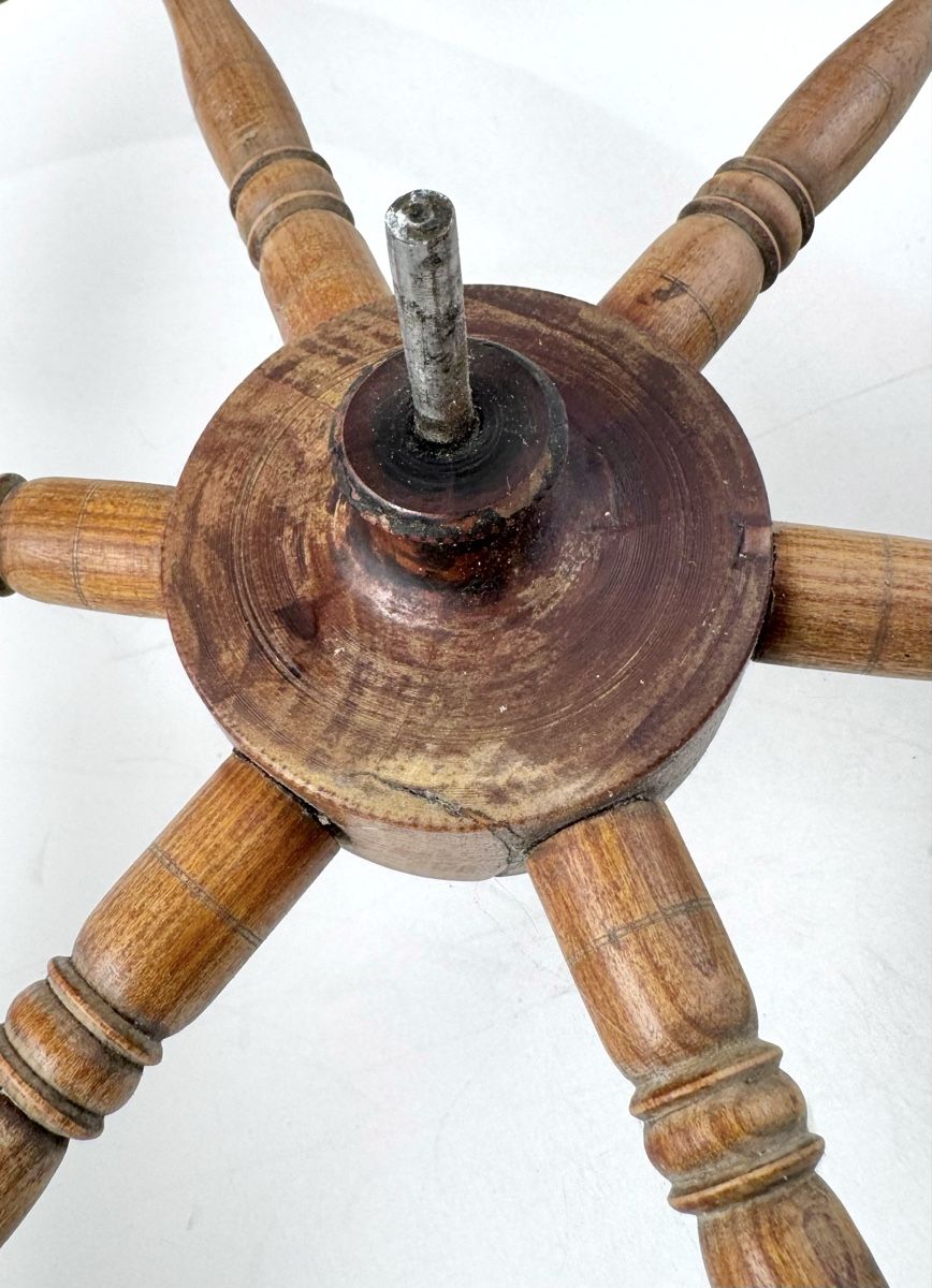 Ruote per filare: Rad eines antiken Spinnrads – Usato da Wildberg venduto da wild59 4