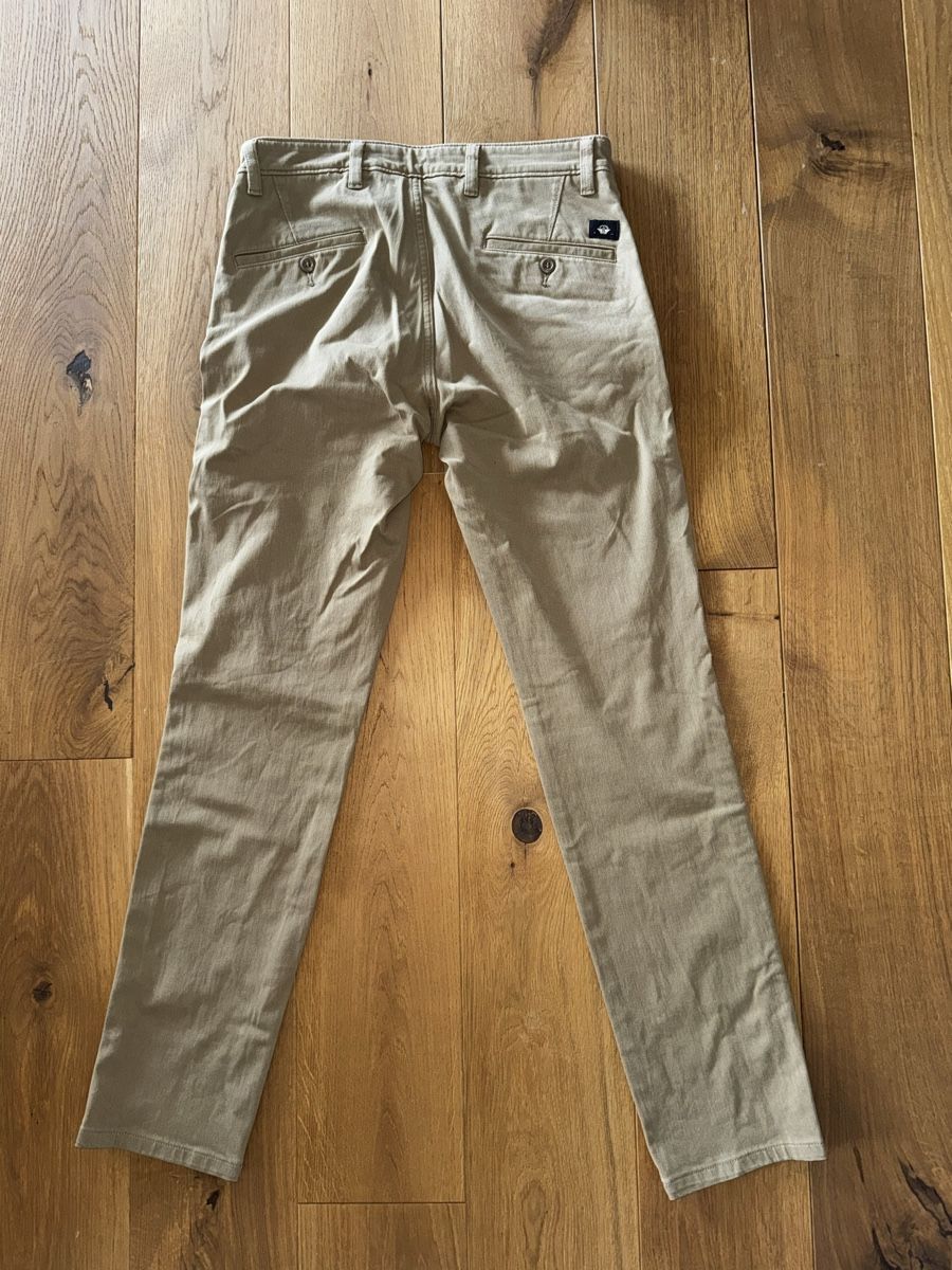 Pantaloni: Dockers Hose Khaki – Usato da Schaan venduto da kri_tsw8 1