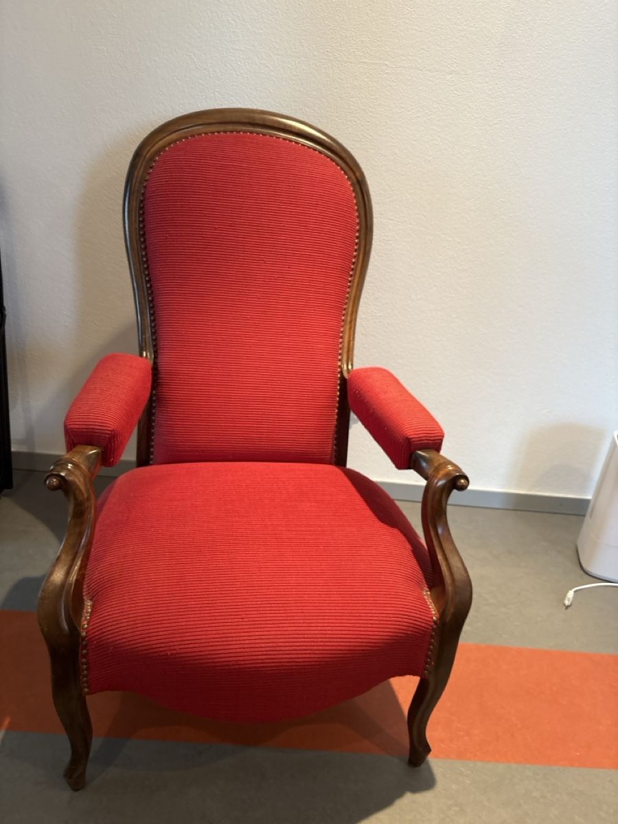 Poltrone: Antiker Sessel – Usato da Wiesendangen venduto da Powersandra03