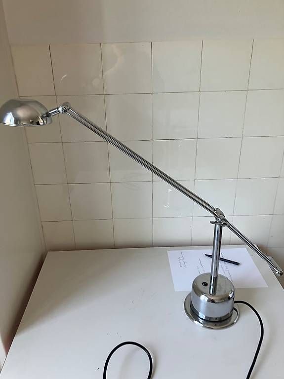 Lampade: Vintage verstellbare Schreibtischlampe  – Usato da Bern venduto da Smol 1