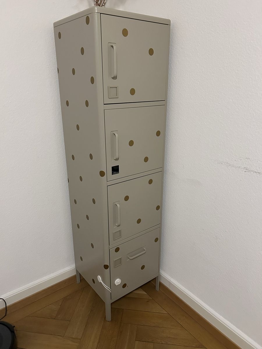Armoires: Ikea Idasen Schrank – D'occasion à Basel par marcvo 1