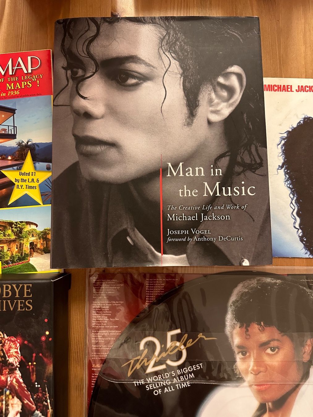 Libri: Michael Jackson Fan Bundle 5 Stück – Nuovo (secondo la descrizione) da Basel venduto da iulia_haul 3