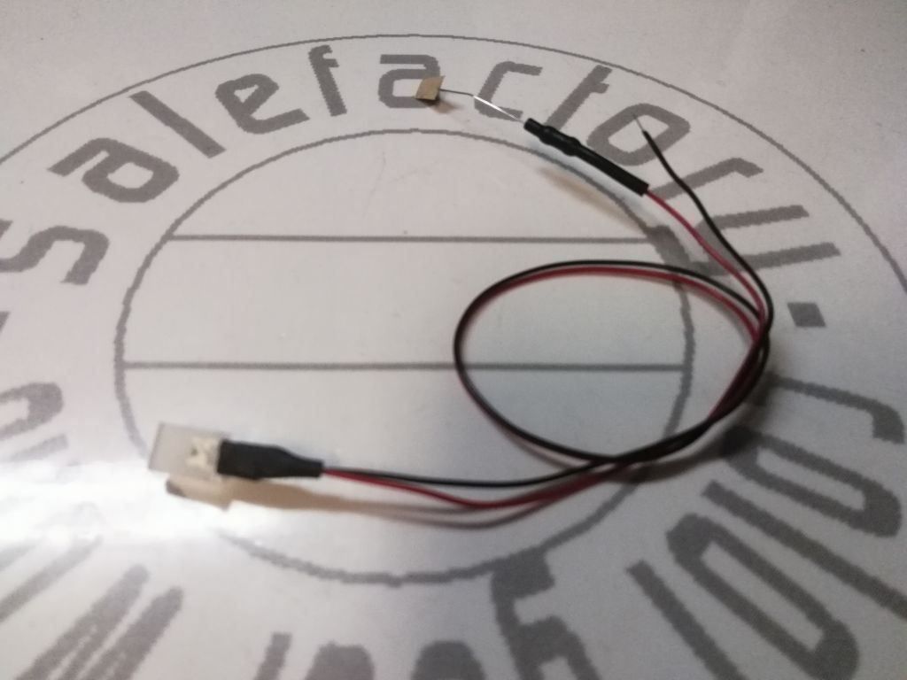 Componenti elettronici: Quader-LED 2x5x7mm, verkabelt warmw.diff – Nuovo (secondo la descrizione) da Luzern venduto da Salefactory 1