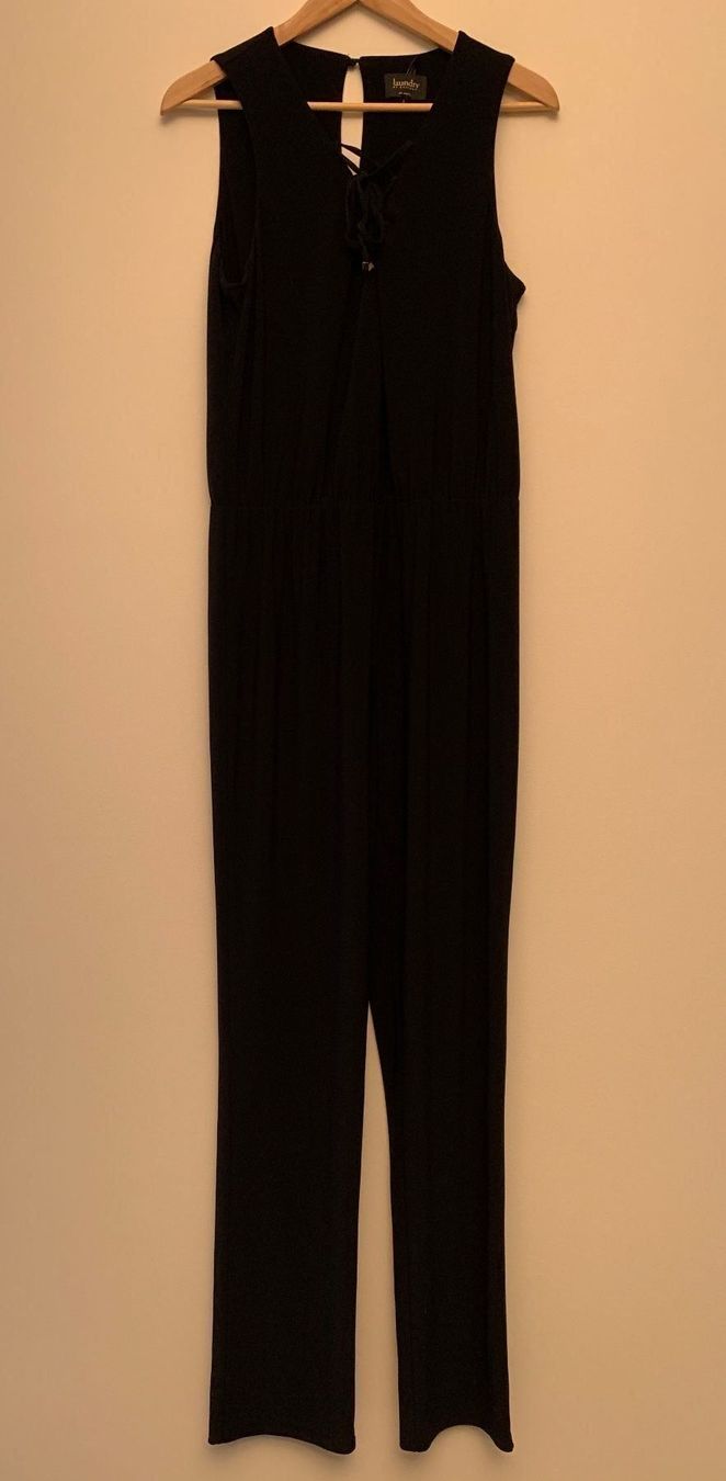 Tute: Combinaison noir t. 40 FR – Nuovo (secondo la descrizione) da La Croix (Lutry) venduto da fashionclub01