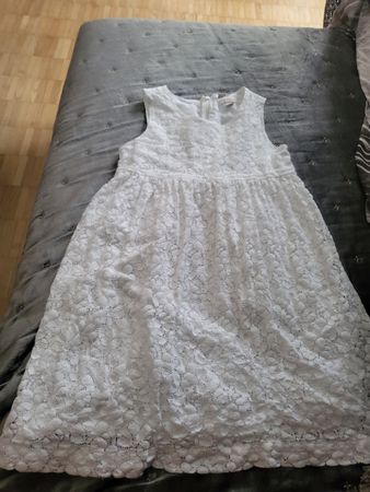 Kleid weiss Esprit Grösse 116/122 6-7 Jahre