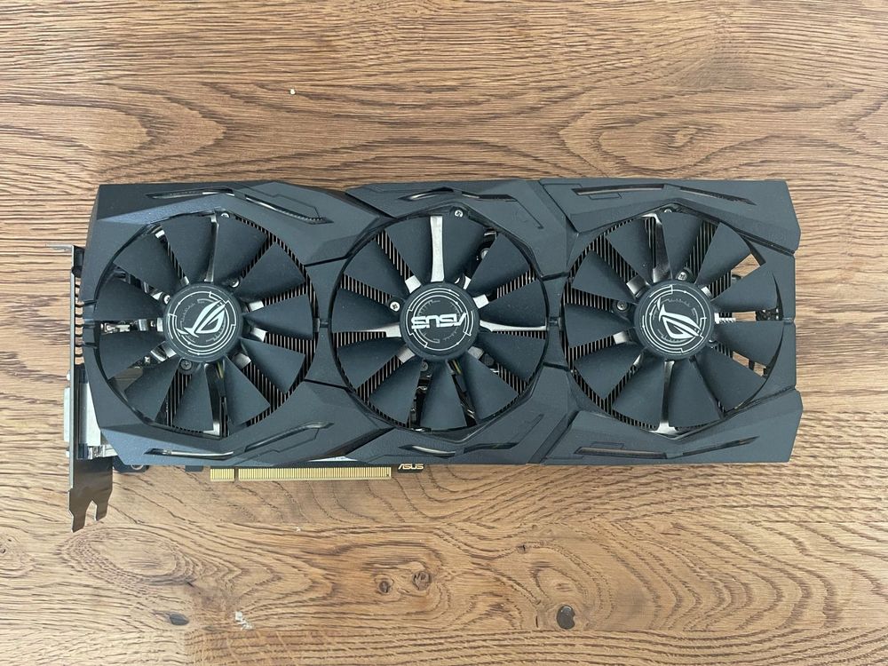 ASUS GeForce ROG STRIX GTX 1080 TI 11G GAMING (Gebraucht) in Oetwil am ...