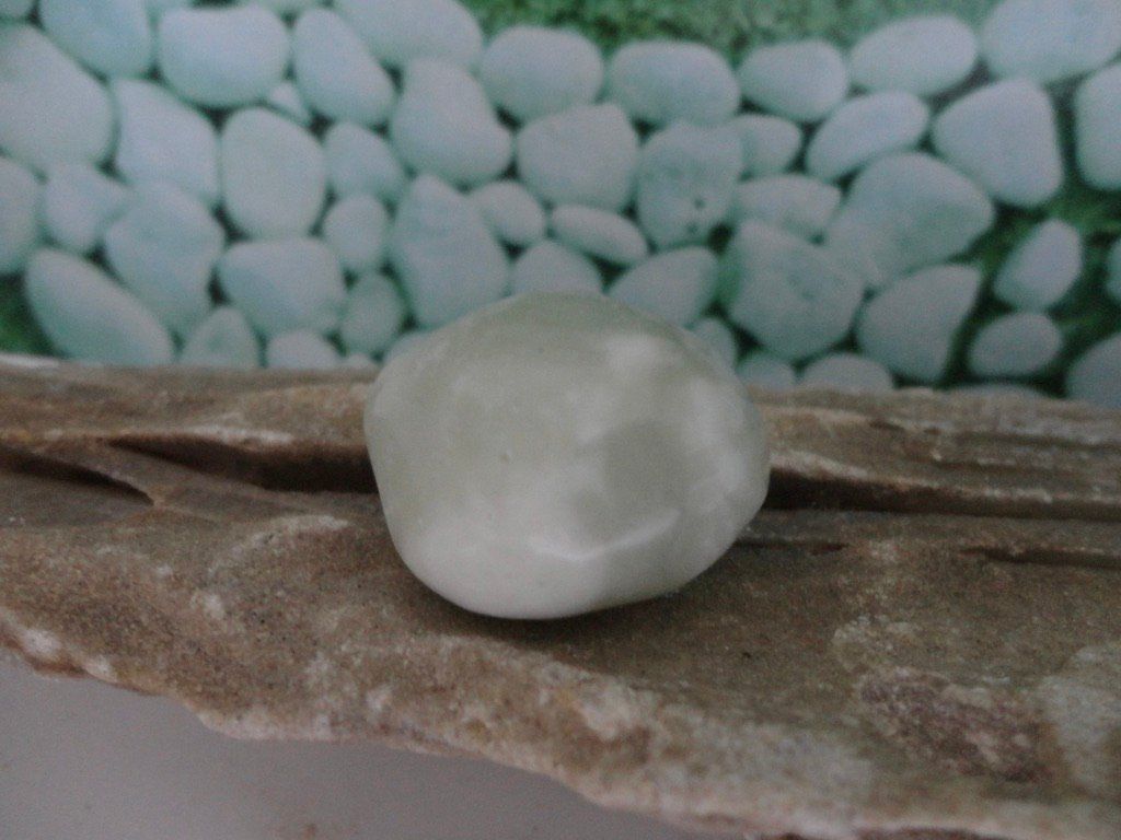 Edelsteine: Jade – Neu (gemäss Beschreibung) aus Biberist von Steine 1