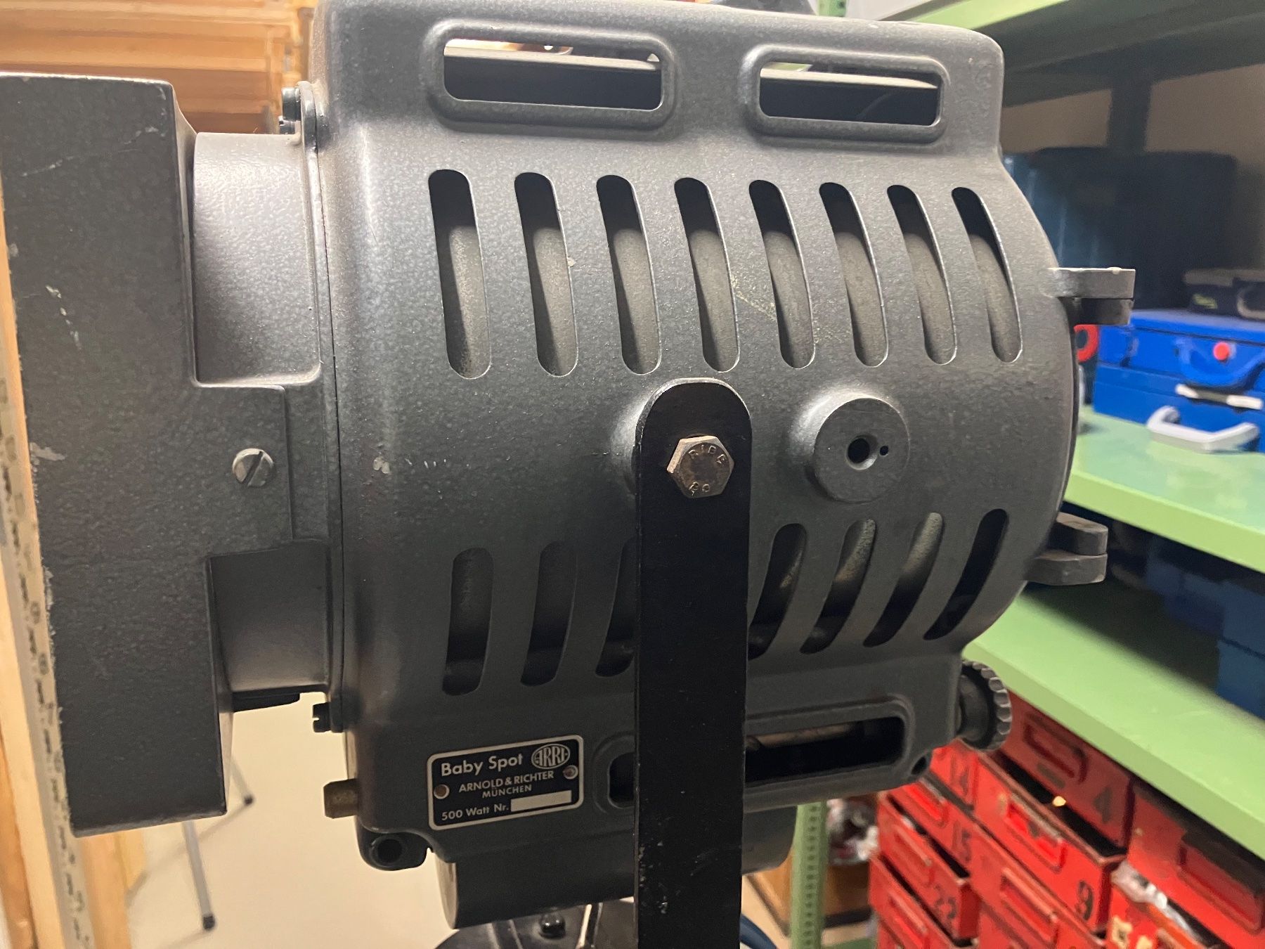 Arri Fari: Filmscheinwerfer – Usato da Zürich venduto da Ideal0 4