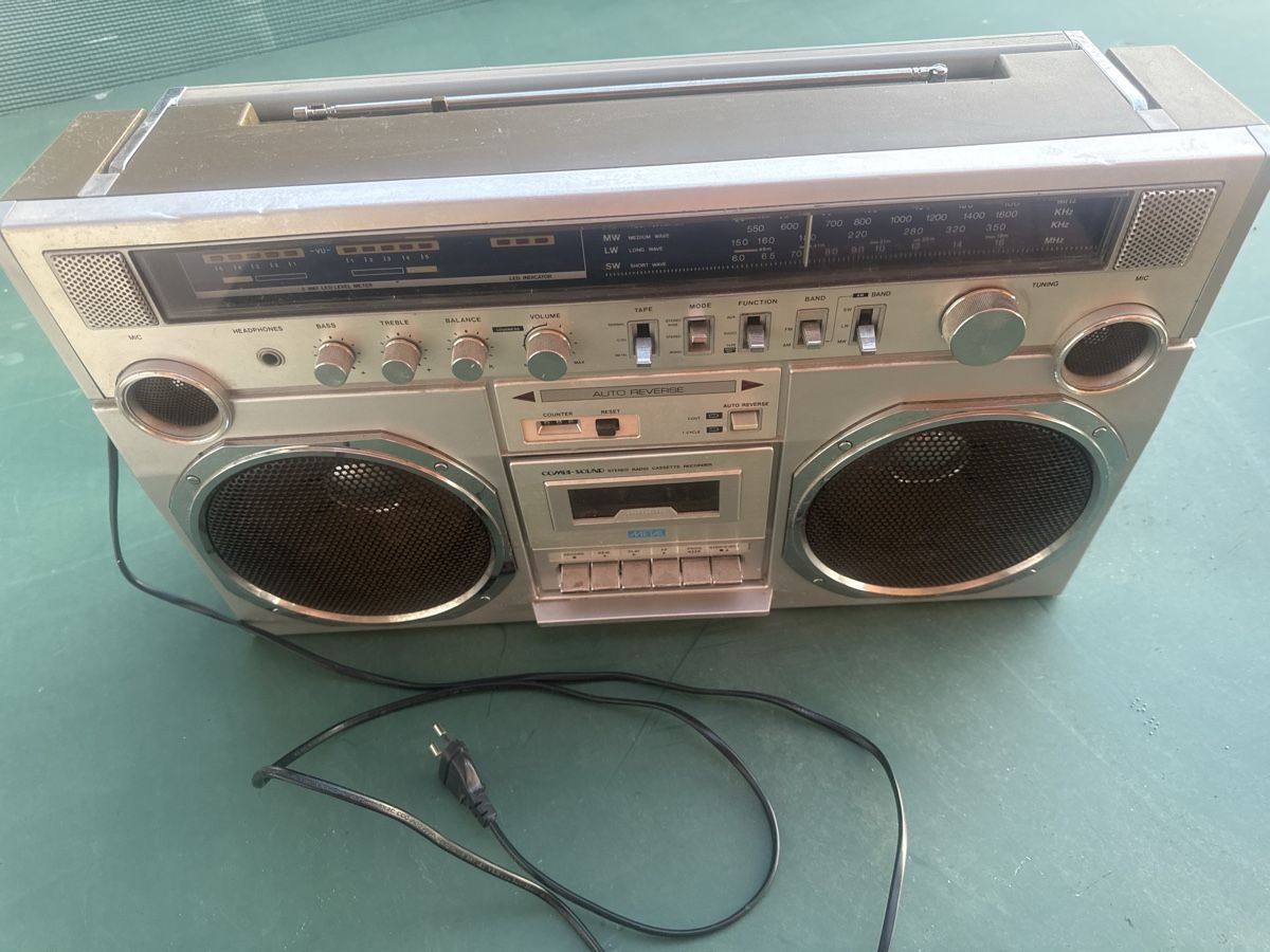 Radios: Radio/Cassetten Recorder – Gebraucht aus Horriwil von Carrera68