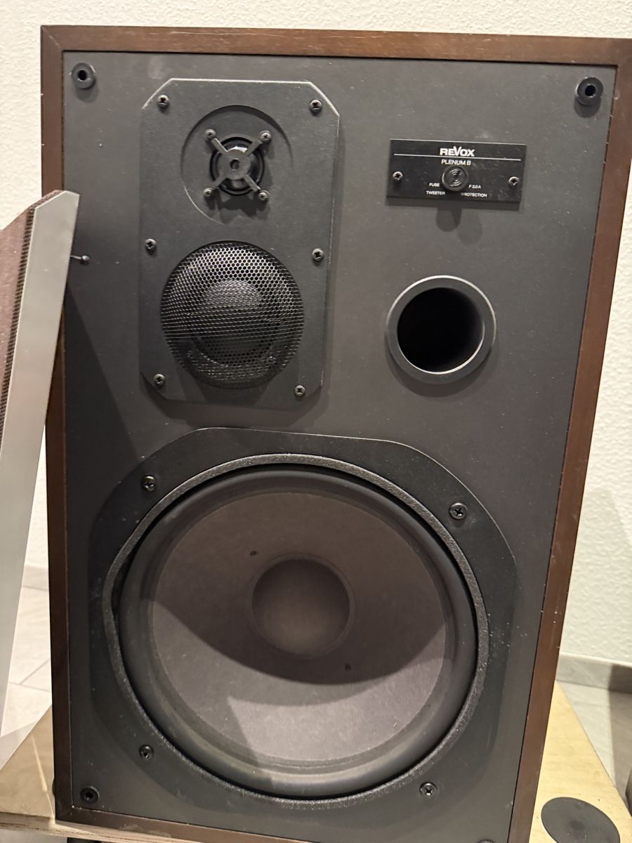 Revox Lautsprecher: Revox PLENUM B Lautsprecher 2 Stk. gebrauchter Zustand – Gebraucht aus Muttenz von dav_t52f 6