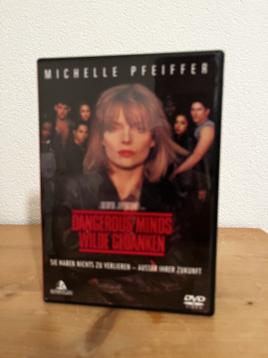 Tutti i DVDs: DVD Dangerous Minds mit Michelle Pfeiffer – Usato da Bassersdorf venduto da McRob00