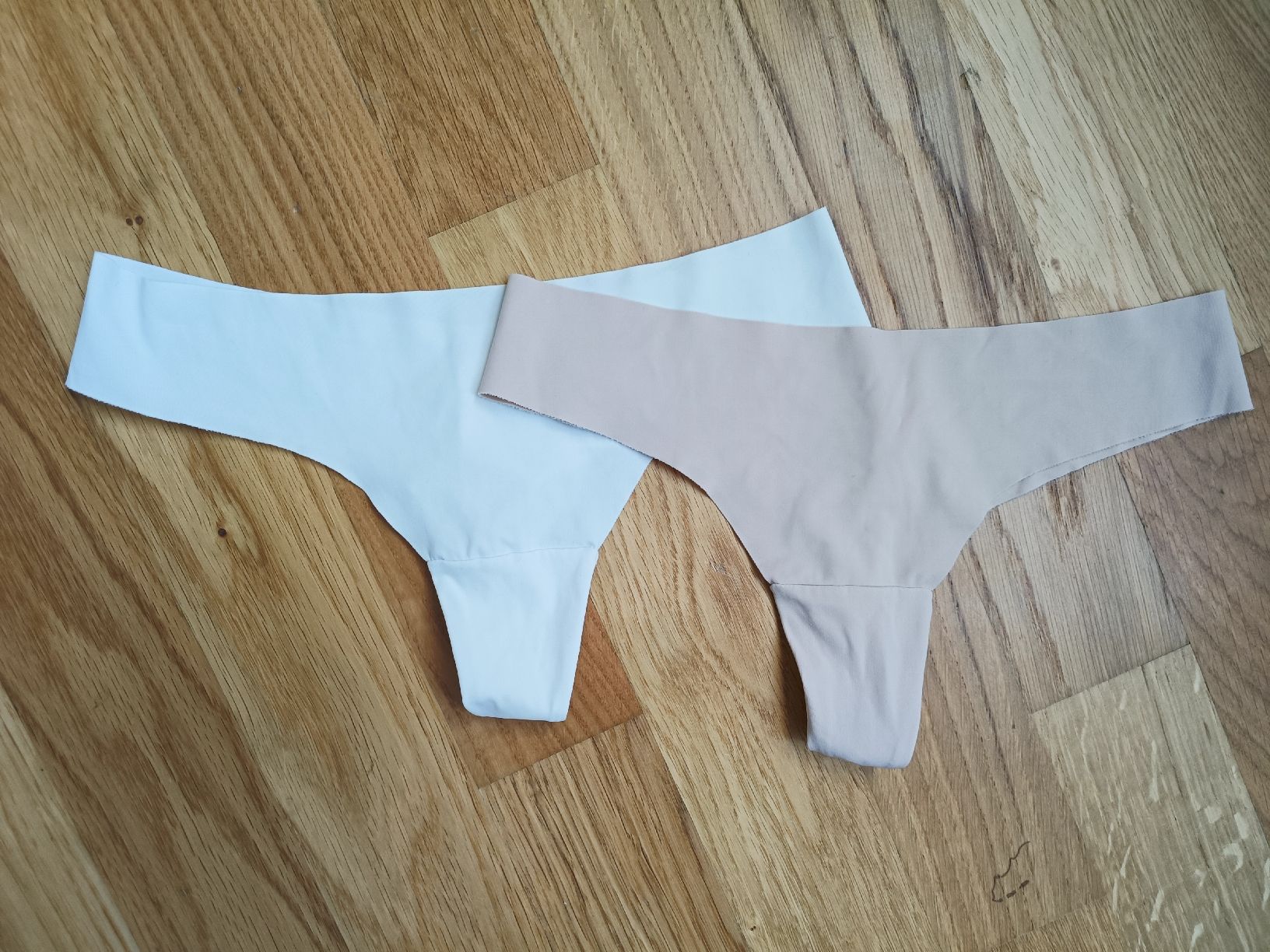 H&M Altra biancheria intima: Nicht sichtbare Unterwäsche XS/S – Usato da Muri AG venduto da Mupuputs