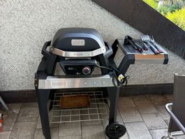 Weber Pulse Elektrogrill guter Zustand 48