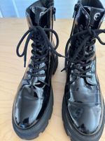 Stiefelette, Grösse 40, Lackoptik, schwarz, Tamaris