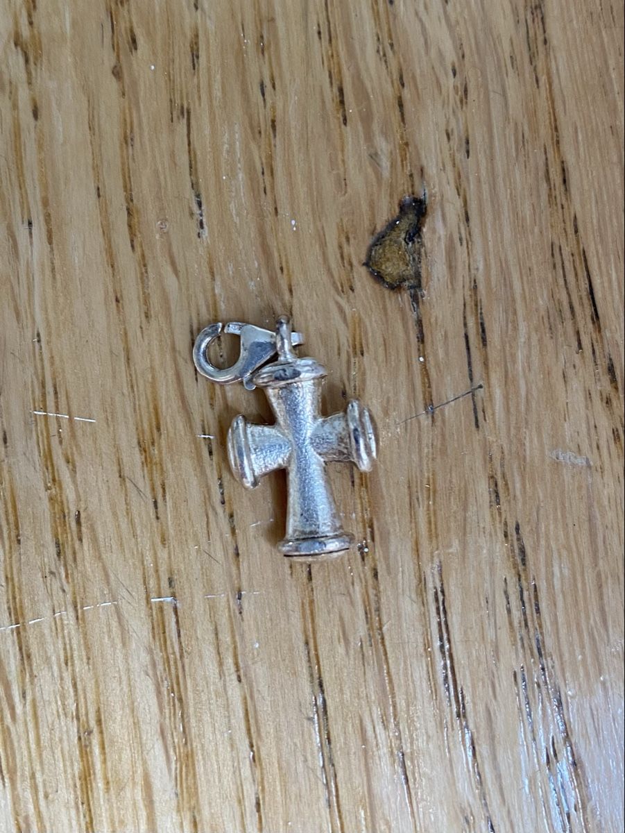 Ciondoli: Silber Charm/Anhänger Kreuz mit Stein – Usato da Bern venduto da Liv_45nl 1