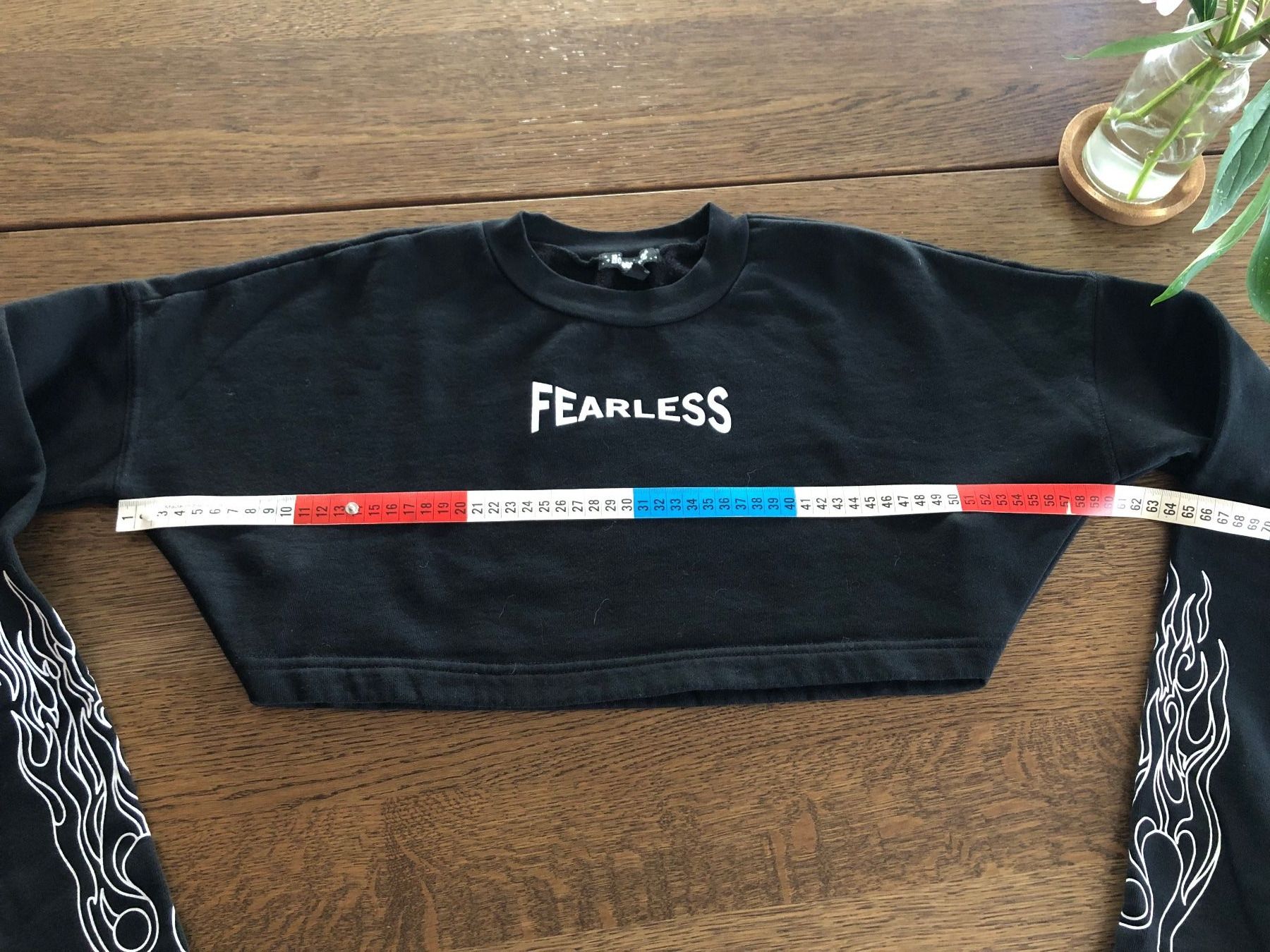 Pulls & Sweat-shirts: DOLLSKILL Fearless Pullover Crop Noir Flames S HOROSCOPEZ – D'occasion à St-Aubin FR par Tiweety 5