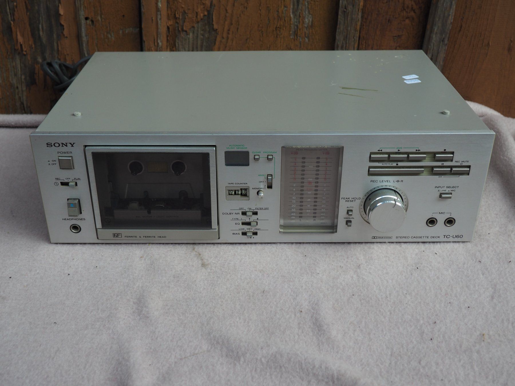 Sony Registratori: Sony Tapedeck, TC-U60 – Difettoso da Schänis venduto da Lobelie1